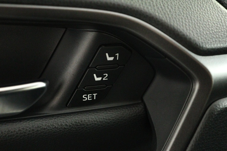 Toyota RAV4 - 2.5 Hybrid AWD GR SPORT 42