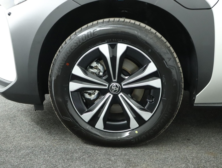 Toyota bZ4X - Dynamic 71 kWh 37