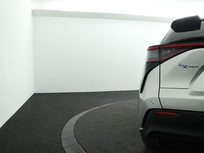 Toyota bZ4X - Dynamic 71 kWh