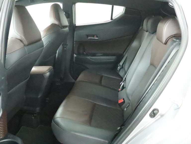 Toyota C-HR - 1.8 Hybrid Executive 18