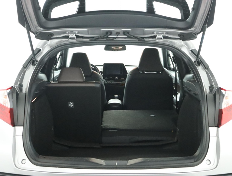 Toyota C-HR - 1.8 Hybrid Executive 25