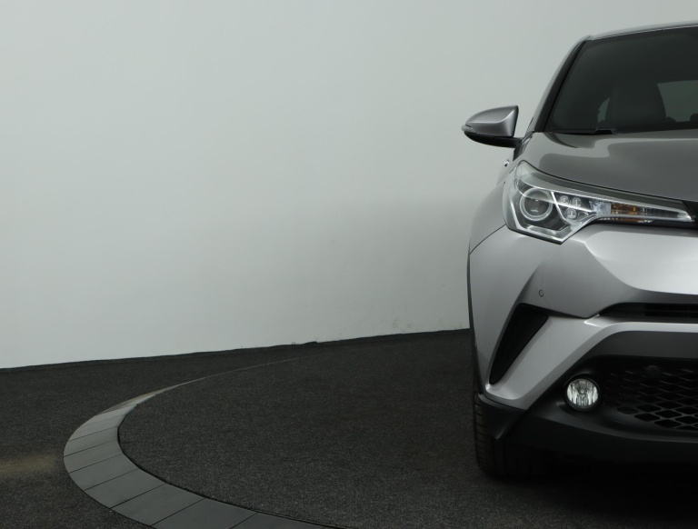 Toyota C-HR - 1.8 Hybrid Executive 36