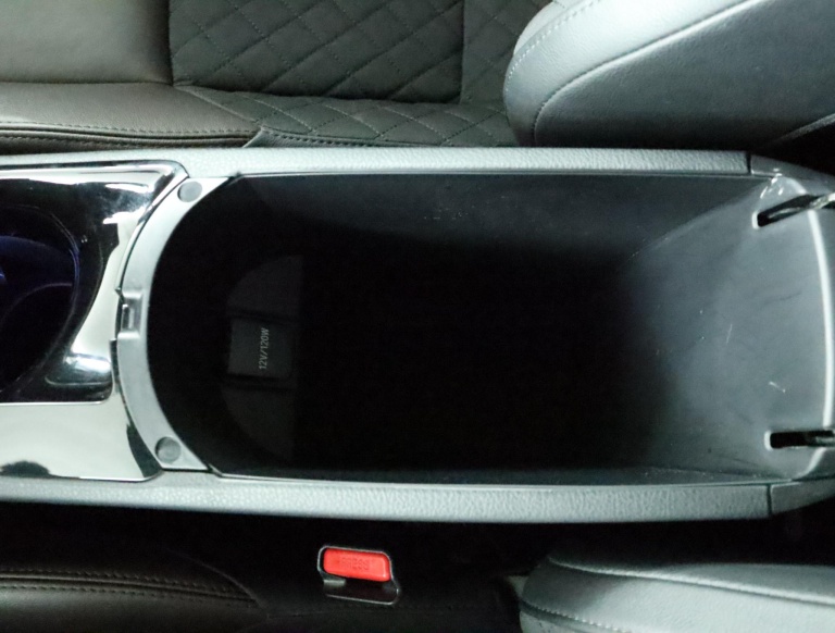 Toyota C-HR - 1.8 Hybrid Executive 64