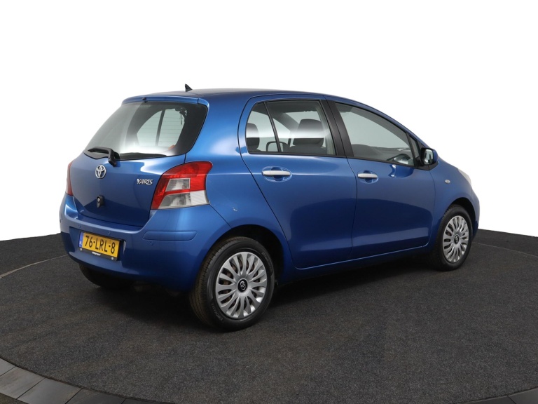 Toyota Yaris - 1.3 VVTi Aspiration 2