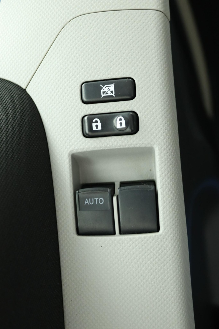 Toyota Yaris - 1.3 VVTi Aspiration 26