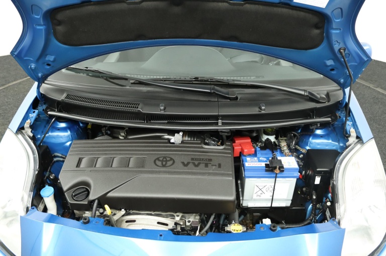 Toyota Yaris - 1.3 VVTi Aspiration 32