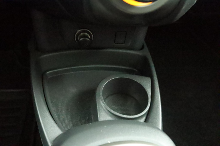 Toyota Yaris - 1.3 VVTi Aspiration 43