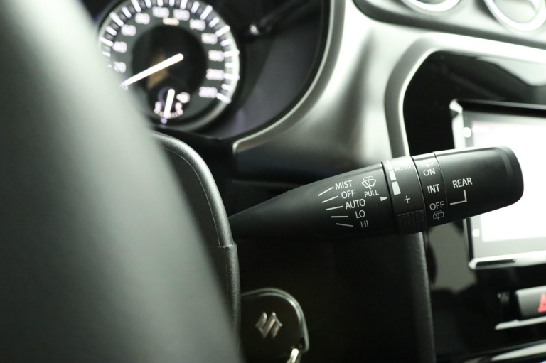Suzuki Vitara - 1.4 Boosterjet Select Smart Hybrid 31