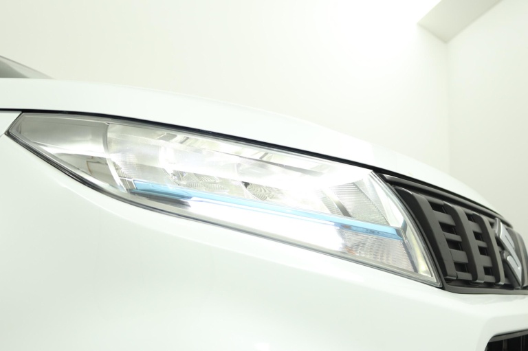 Suzuki Vitara - 1.4 Boosterjet Select Smart Hybrid 61