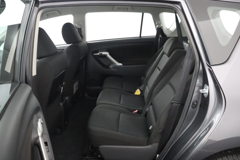 Toyota Verso - 1.6 VVT-i Aspiration 18
