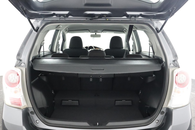 Toyota Verso - 1.6 VVT-i Aspiration 22