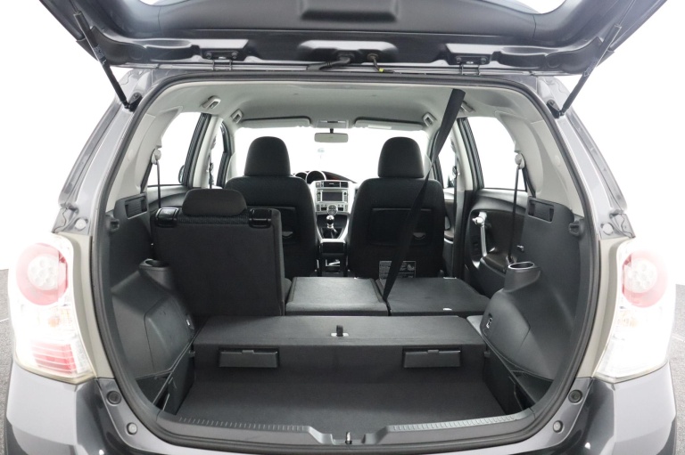 Toyota Verso - 1.6 VVT-i Aspiration 25