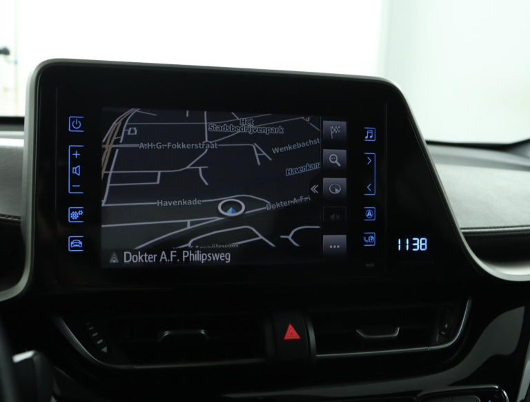 Toyota C-HR - 1.8 Hybrid Style 28