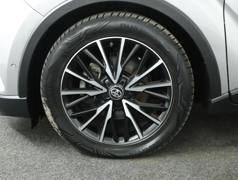 Toyota C-HR - 1.8 Hybrid Style 38