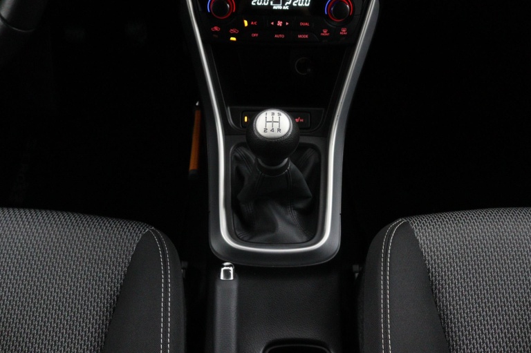 Suzuki SX4 S-Cross - 1.6 Exclusive 21