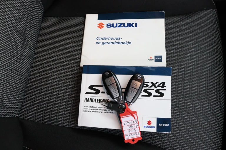 Suzuki SX4 S-Cross - 1.6 Exclusive 23