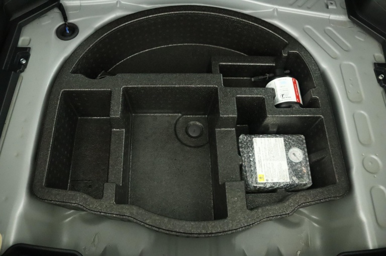 Toyota Yaris Cross - 1.5 Hybrid Executive 33