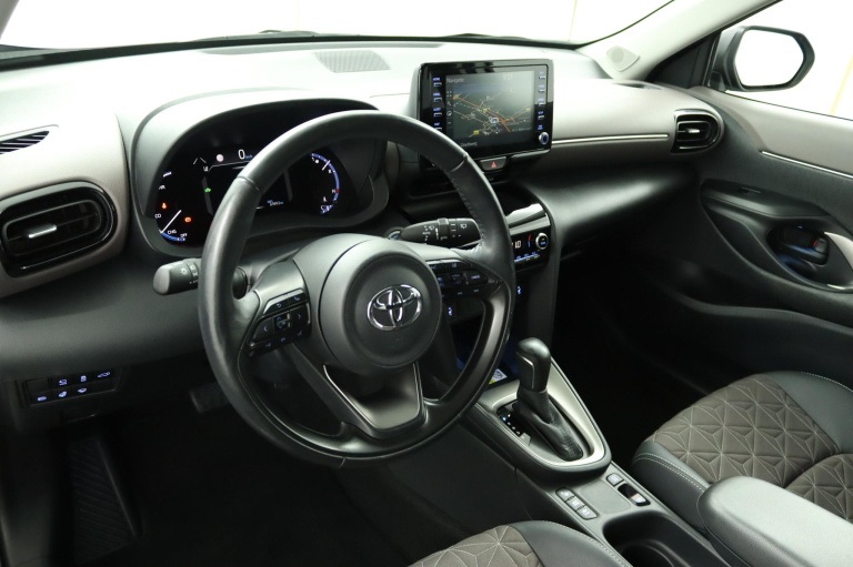 Toyota Yaris Cross - 1.5 Hybrid Executive 58