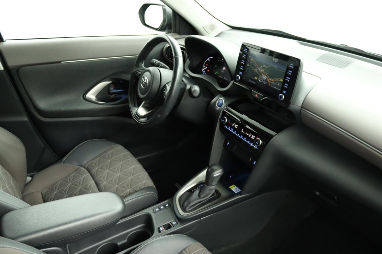 Toyota Yaris Cross - 1.5 Hybrid Executive 61