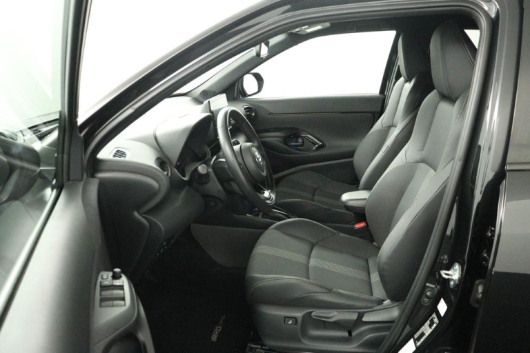 Toyota Yaris Cross - 1.5 Hybrid Adventure Limited 16