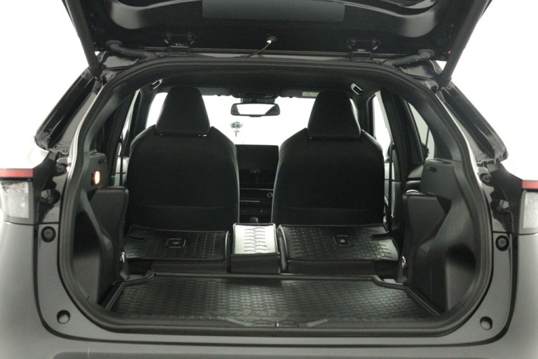 Toyota Yaris Cross - 1.5 Hybrid Adventure Limited 23