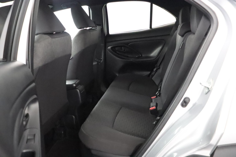 Toyota Yaris Cross - 1.5 Hybrid Dynamic 18
