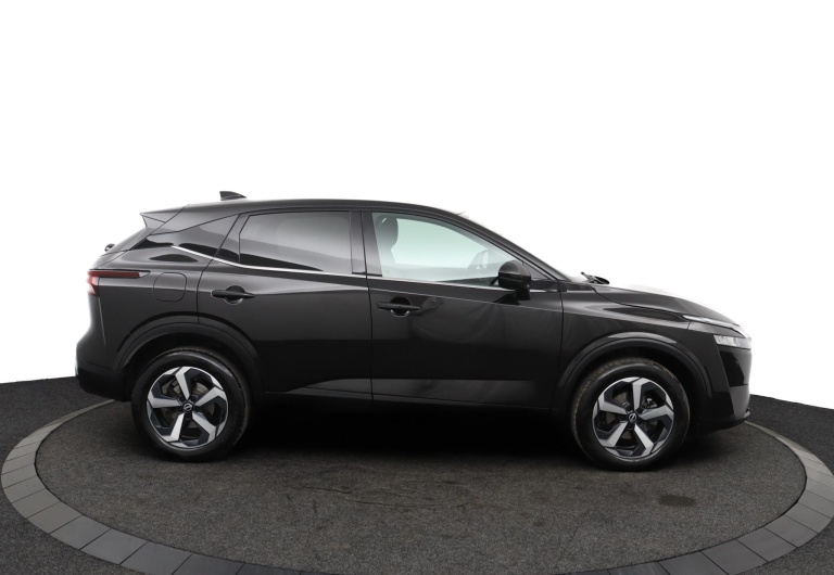 Nissan Qashqai - 1.3 MHEV Xtronic N-Connecta 11