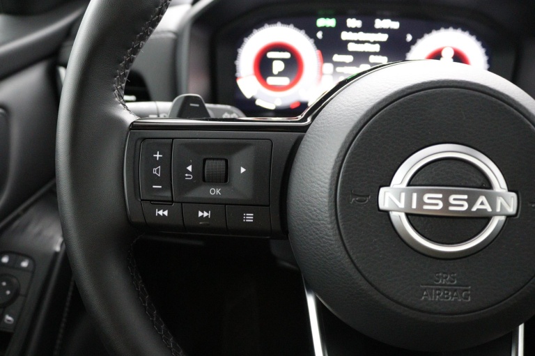 Nissan Qashqai - 1.3 MHEV Xtronic N-Connecta 16