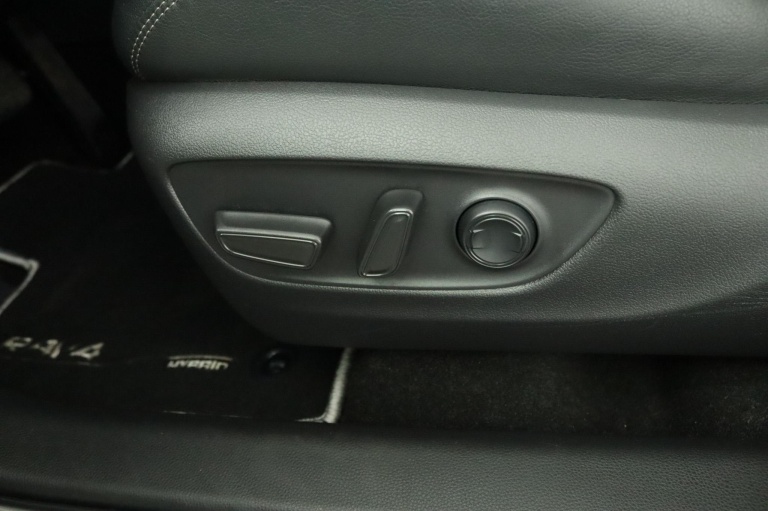 Toyota RAV4 - 2.5 Hybrid AWD Executive 38