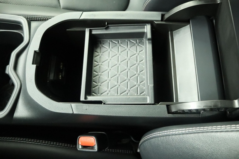 Toyota RAV4 - 2.5 Hybrid AWD Executive 68