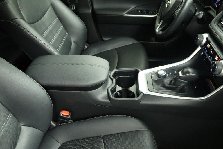 Toyota RAV4 - 2.5 Hybrid AWD Executive 75