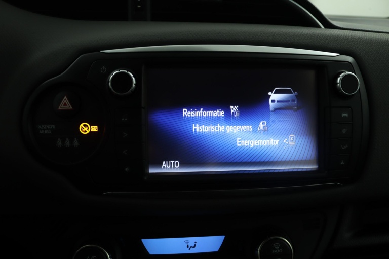 Toyota Yaris - 1.5 Hybrid Aspiration 44