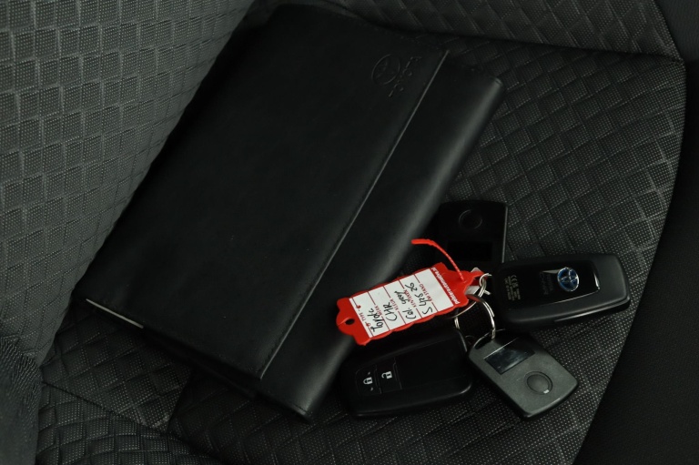 Toyota C-HR - 1.8 Hybrid Dynamic 11