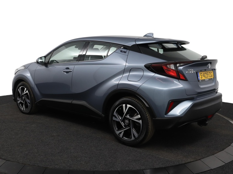 Toyota C-HR - 1.8 Hybrid Dynamic 12