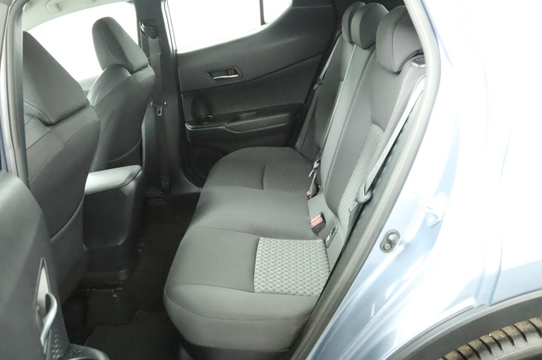 Toyota C-HR - 1.8 Hybrid Dynamic 18