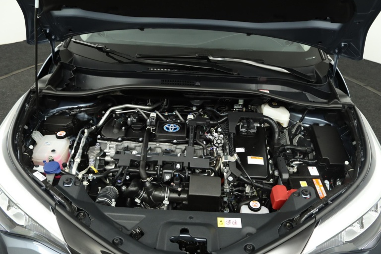 Toyota C-HR - 1.8 Hybrid Dynamic 35