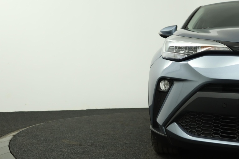 Toyota C-HR - 1.8 Hybrid Dynamic 36
