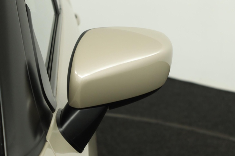 Suzuki Ignis - 1.2 Smart Hybrid Select 36
