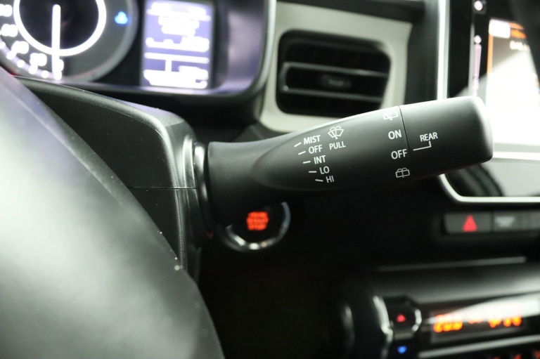 Suzuki Ignis - 1.2 Smart Hybrid Style 32