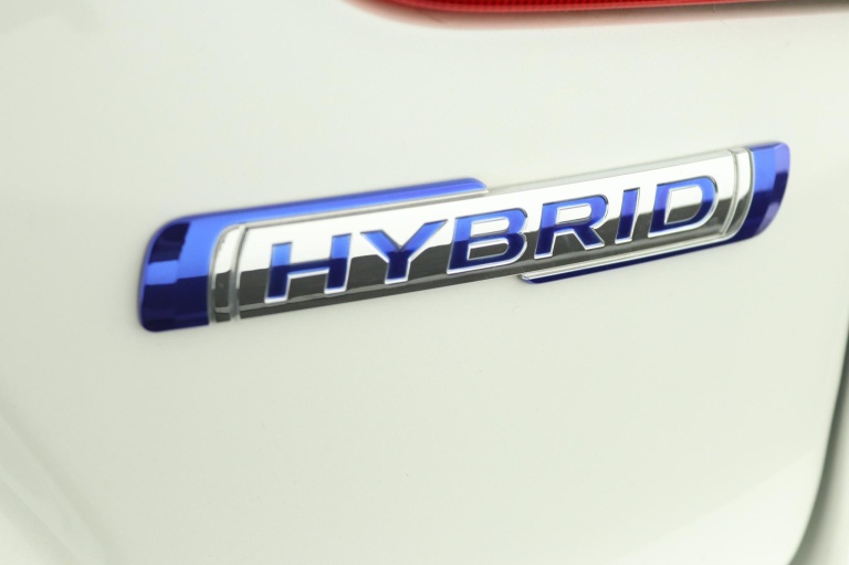 Suzuki Ignis - 1.2 Smart Hybrid Style 42
