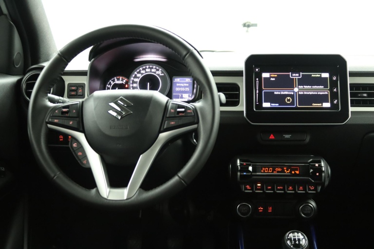 Suzuki Ignis - 1.2 Smart Hybrid Style 59