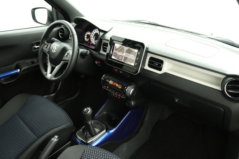 Suzuki Ignis - 1.2 Smart Hybrid Style 61