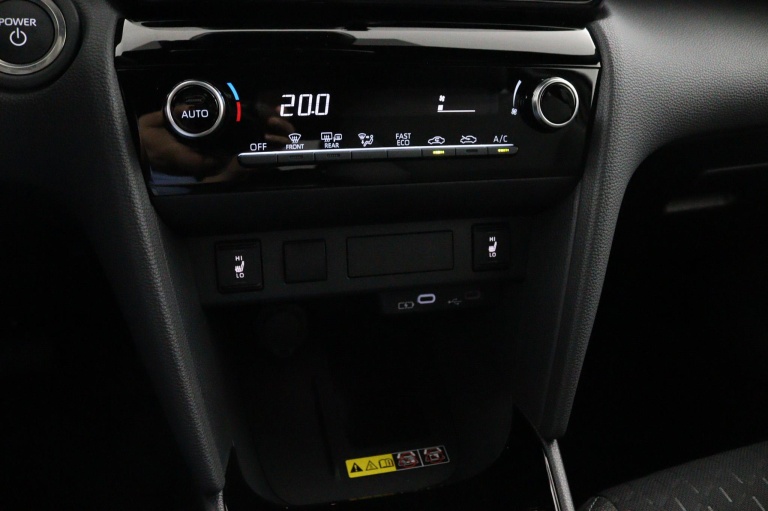 Toyota Yaris Cross - 1.5 Hybrid 115 Dynamic 13