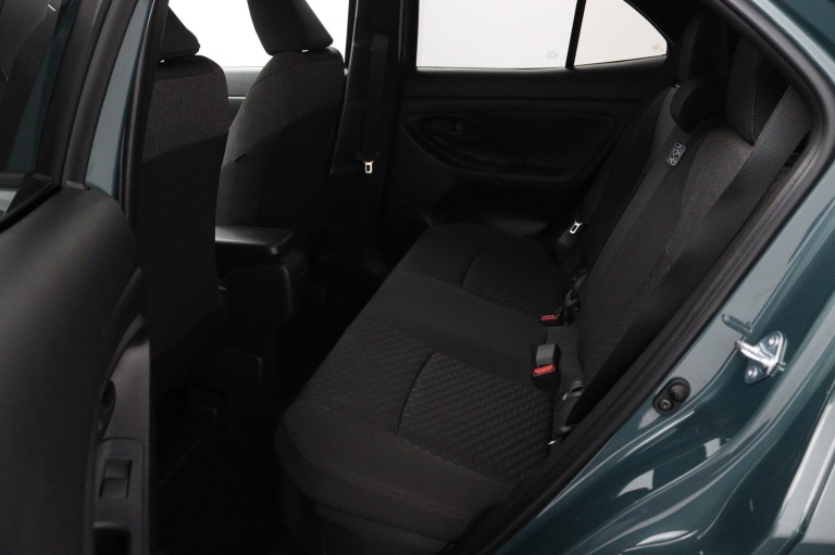 Toyota Yaris Cross - 1.5 Hybrid 115 Dynamic 17