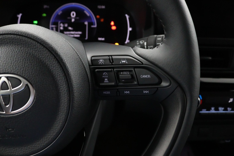 Toyota Yaris Cross - 1.5 Hybrid 115 Dynamic 19