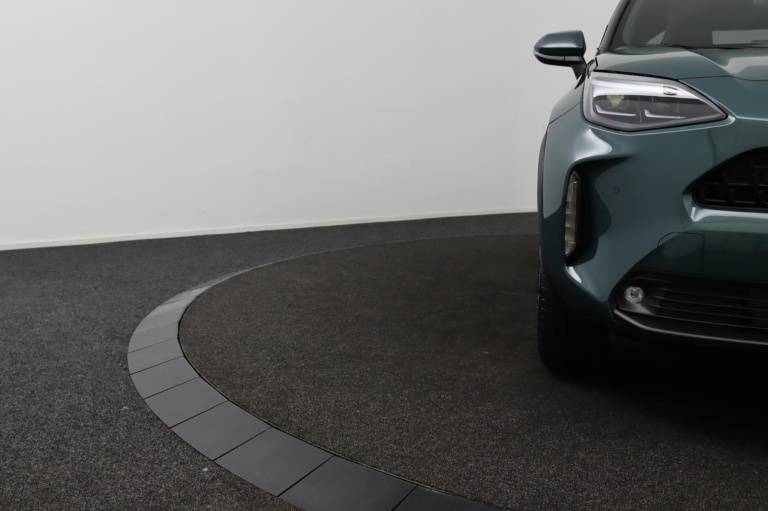 Toyota Yaris Cross - 1.5 Hybrid 115 Dynamic 32