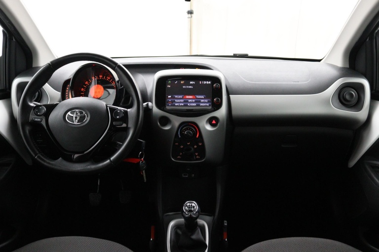 Toyota Aygo - 1.0 VVT-i x-play 11