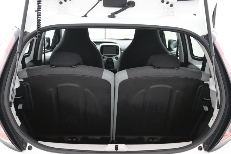 Toyota Aygo - 1.0 VVT-i x-play 27