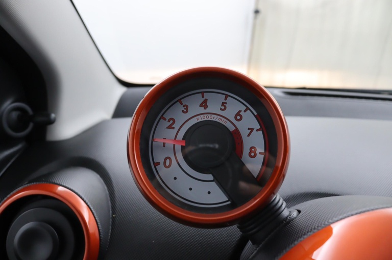 Toyota Aygo - 1.0 VVT-i Dynamic Orange 15