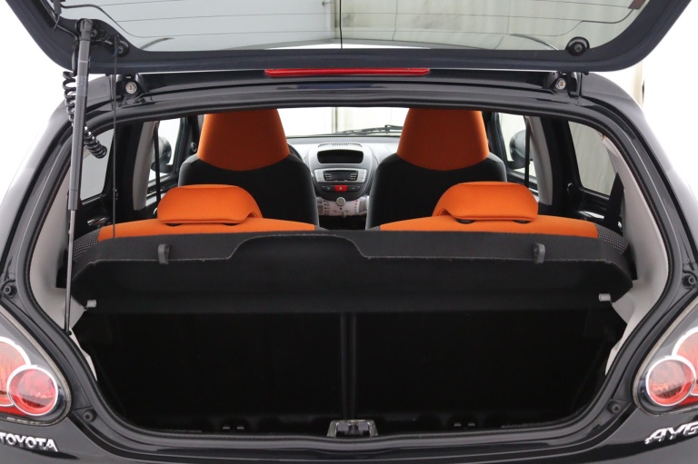 Toyota Aygo - 1.0 VVT-i Dynamic Orange 21